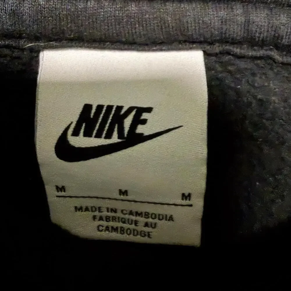 Nike early 2010s black hoodie